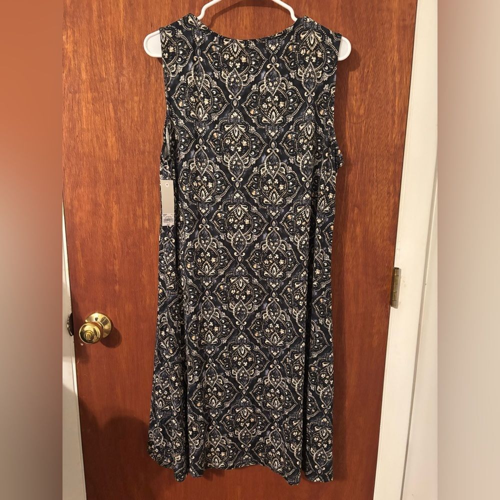 Croft & Barrow Dress Size XL Flowy - Picture 4 of 5
